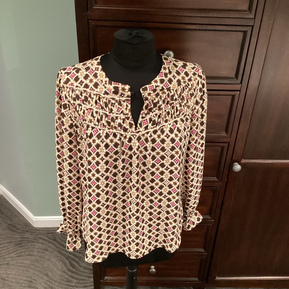 LOFT Cream Long Sleeve Ruffled Blouse with Mandarin Collar EUC